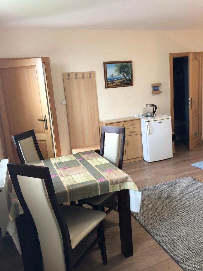 Privát Migáč Vrbov Exterior foto