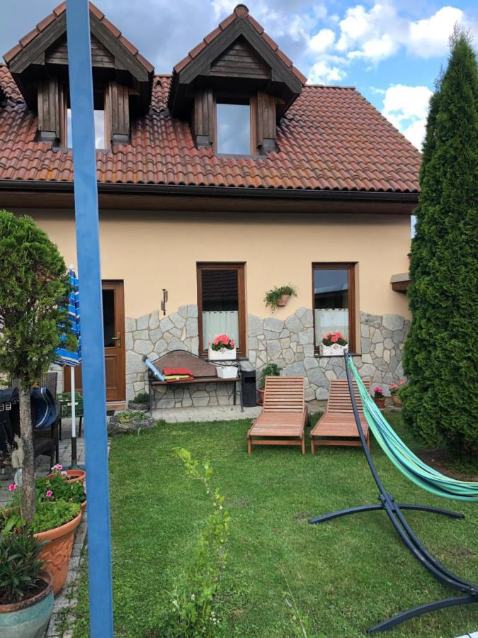 Privát Migáč Vrbov Exterior foto